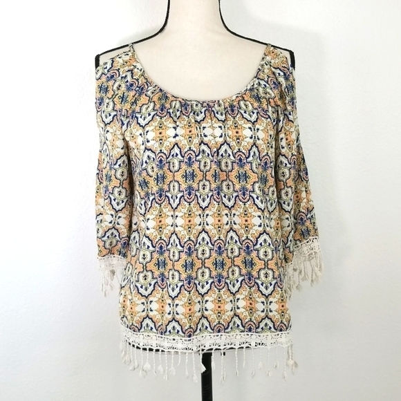 MOA MOA Cold Shoulder Boho Fringe Trim Top, Size L - Picture 1 of 8